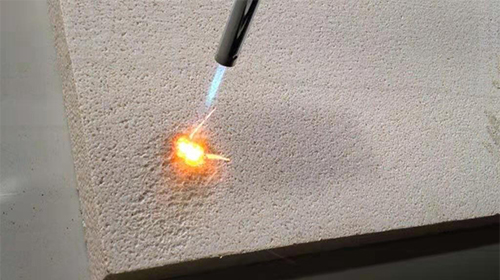 機(jī)制硅巖夾芯板